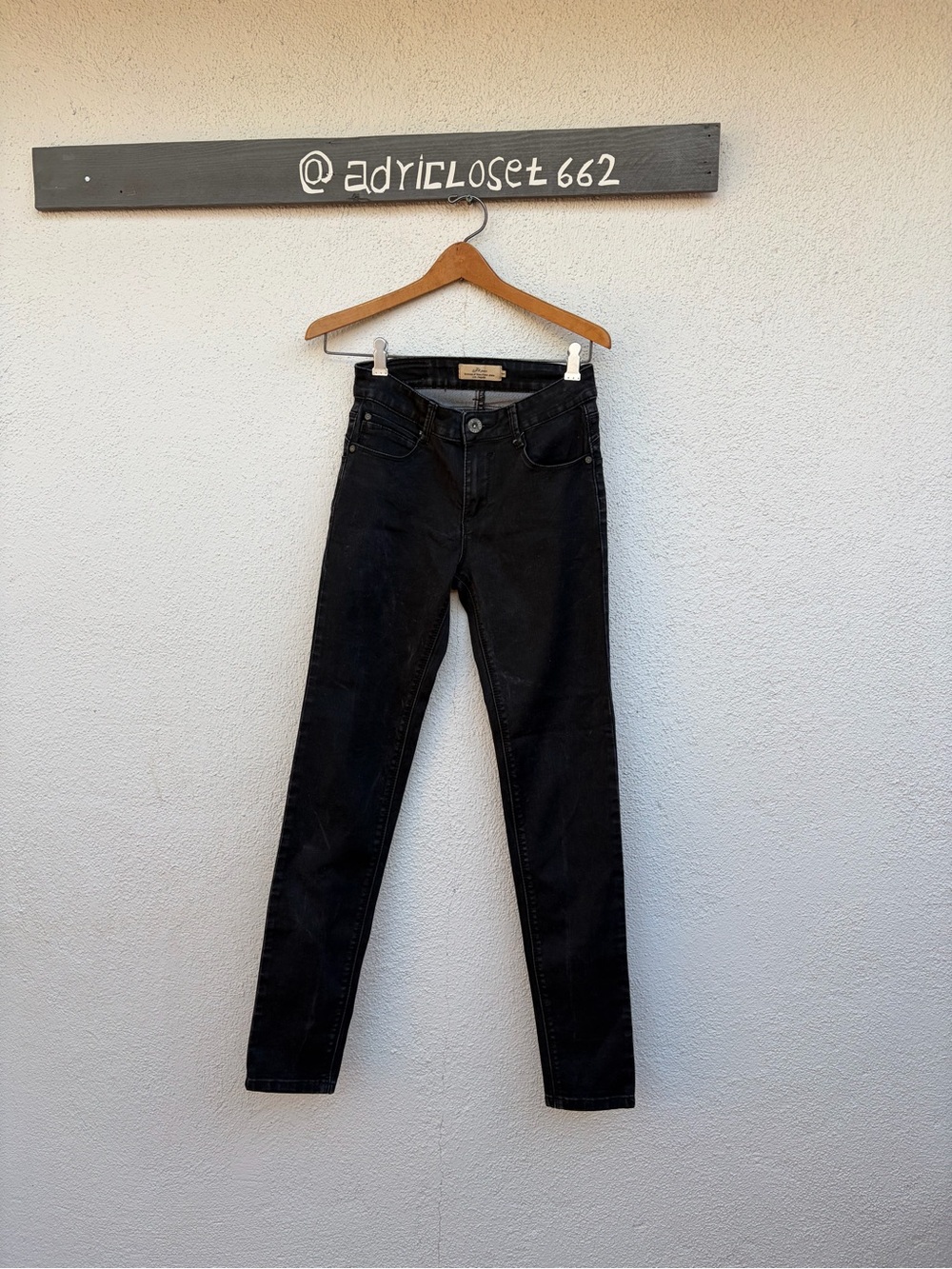 Black Women's High-Rise Skinny Jeans Women’s Size 3